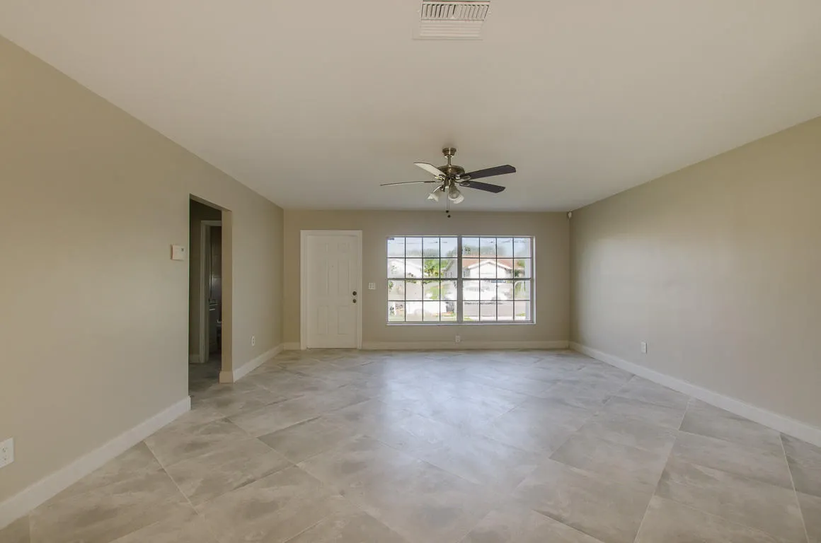 22710 SW 65 Cir-523
