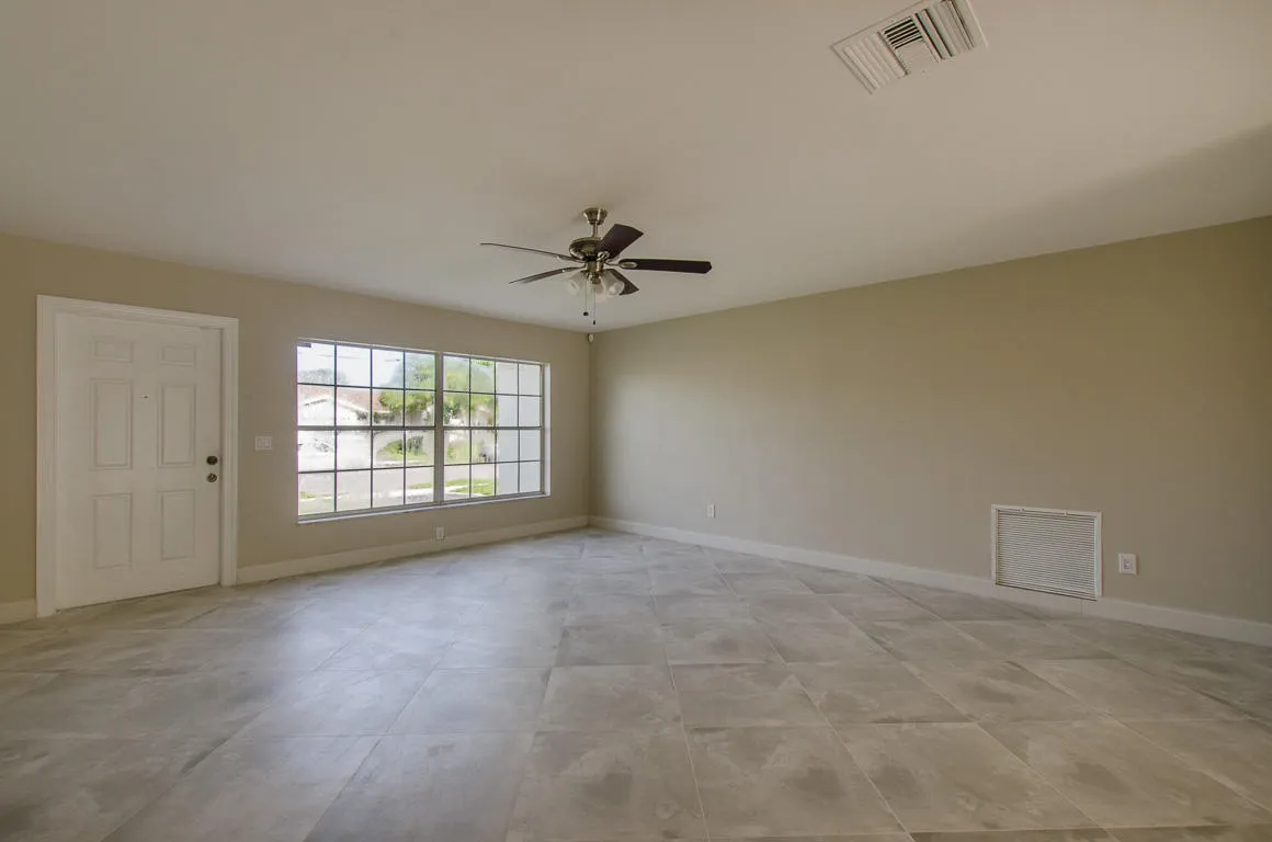 22710 SW 65 Cir-527