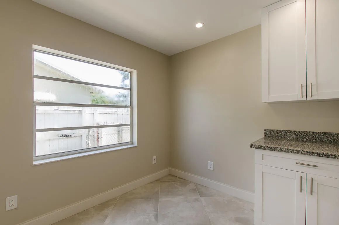 22710 SW 65 Cir-504