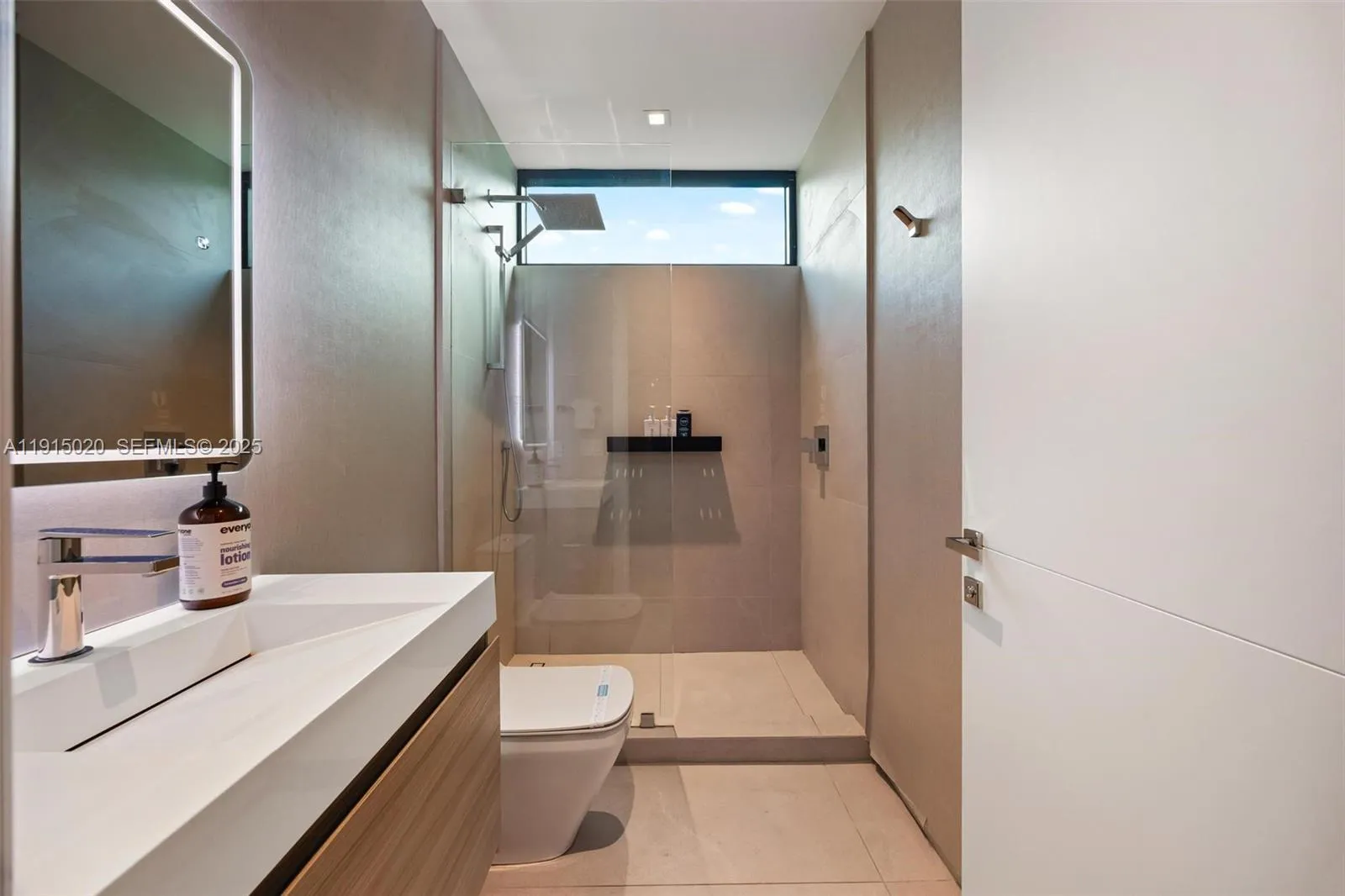 Property photo 63