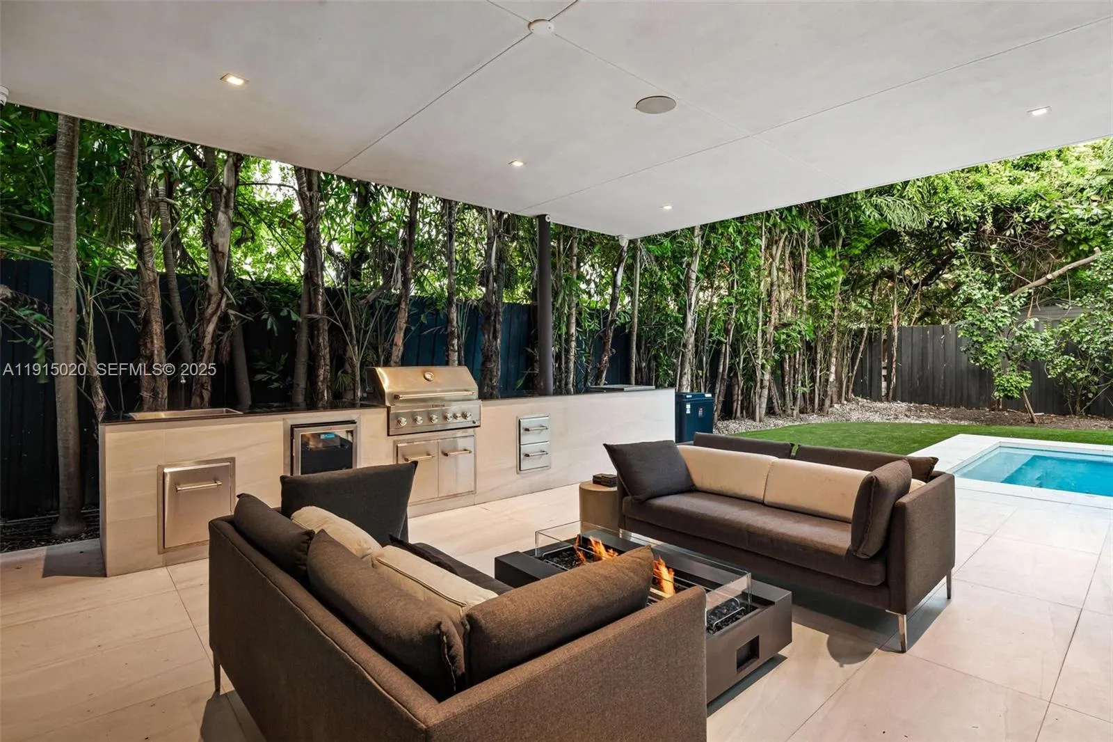 Property photo 73