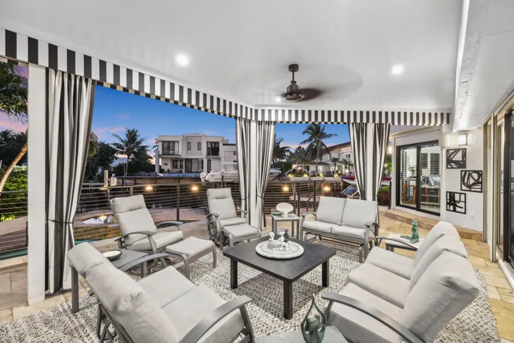 Outdoor Seating Area
