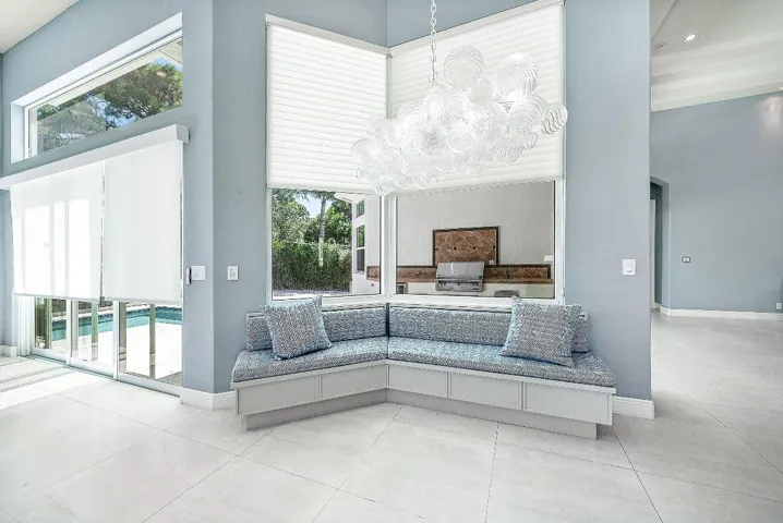 020-326CharrouxDrive-PalmBeachGardens-FL