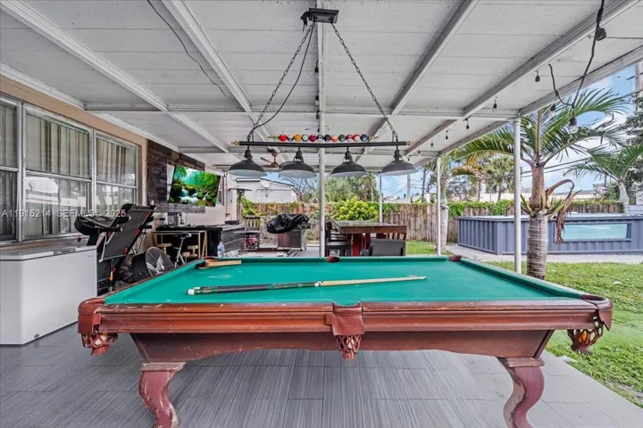 Photo 48