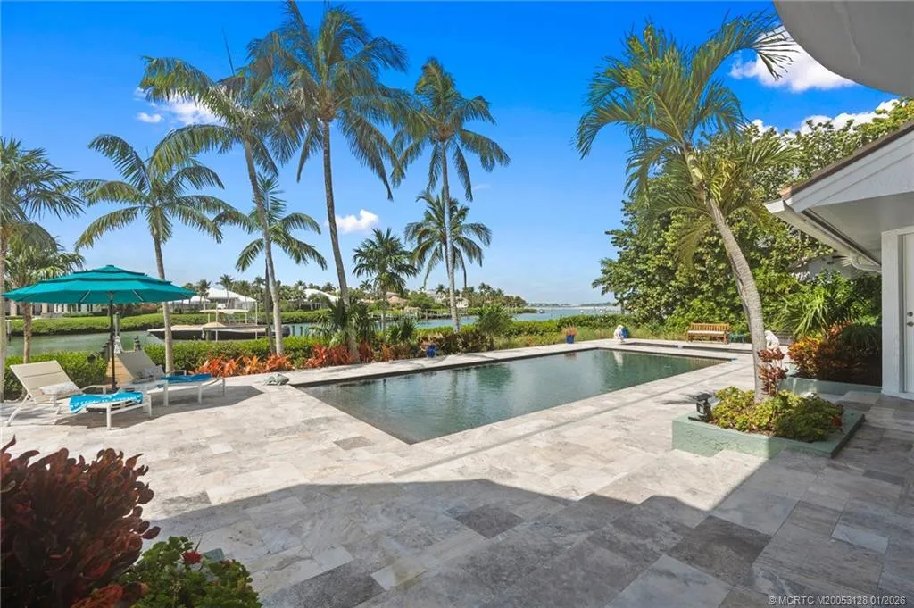 Property photo 77