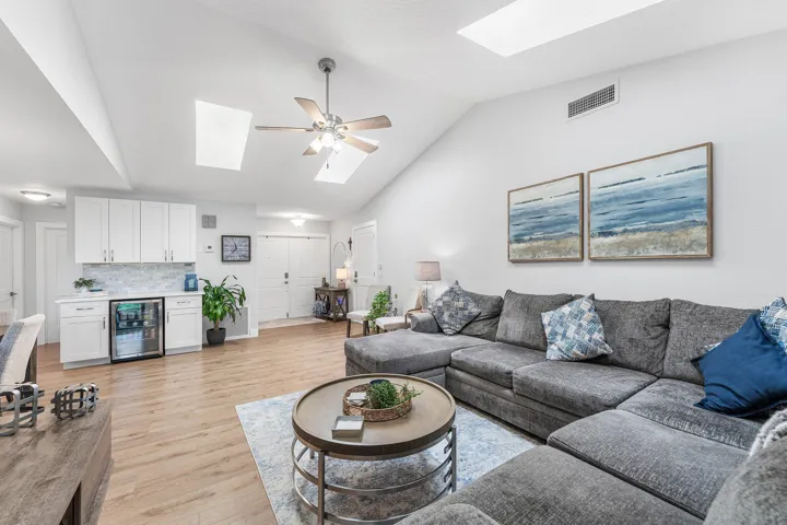 007-13731EastpointeWay-PalmBeachGardens-