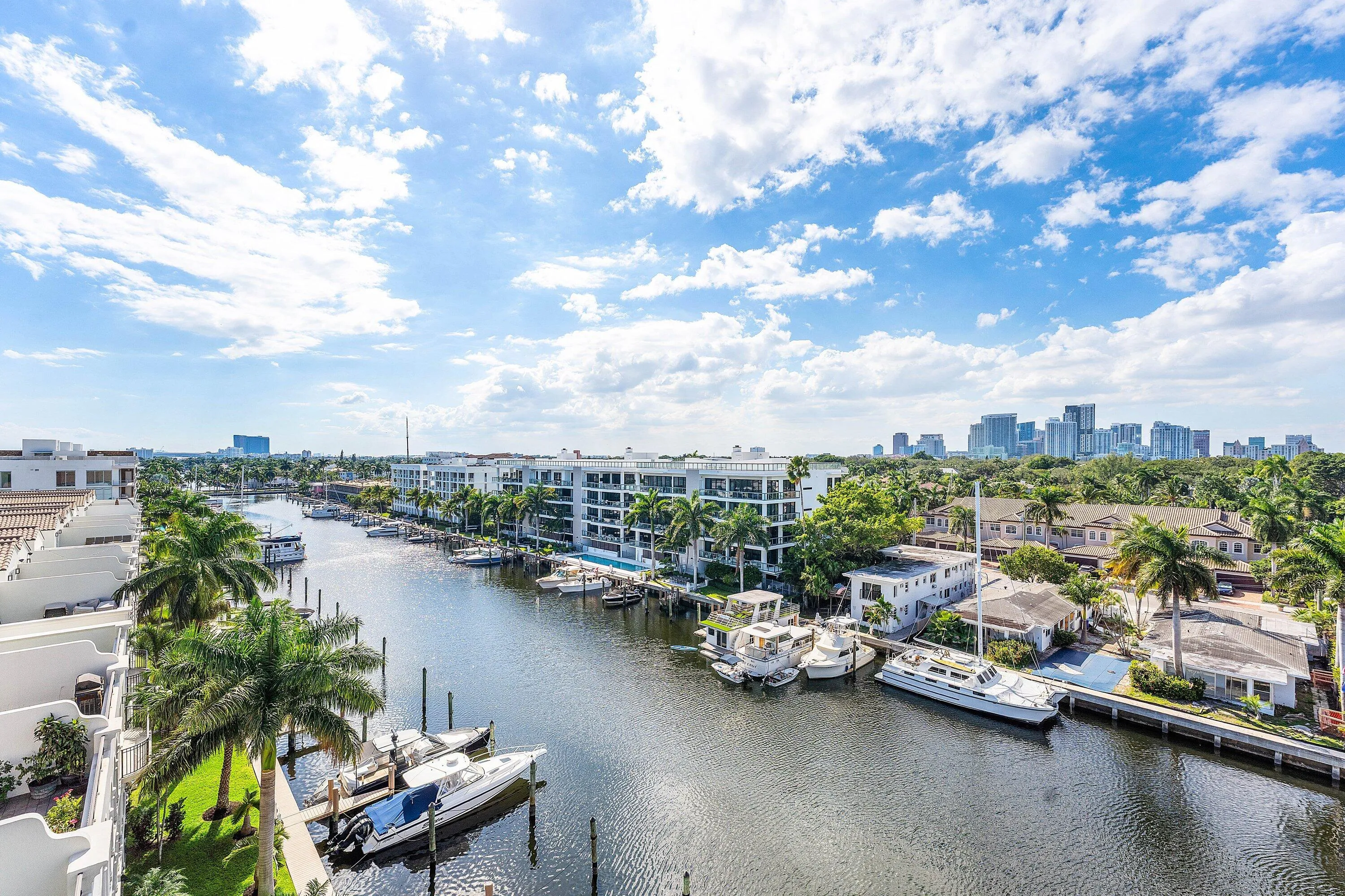 023-87IsleofVeniceDrive-FortLauderdale-F
