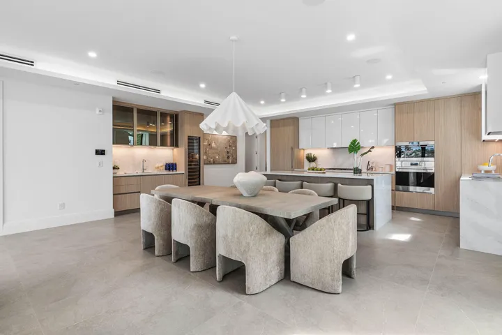 013-87IsleofVeniceDrive-FortLauderdale-F
