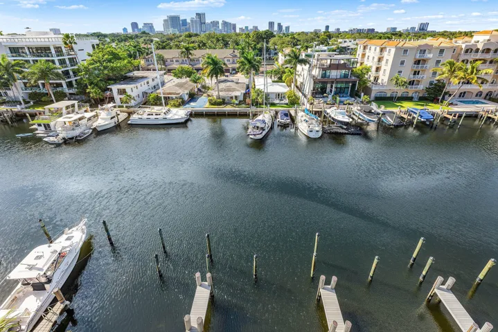 024-87IsleofVeniceDrive-FortLauderdale-F