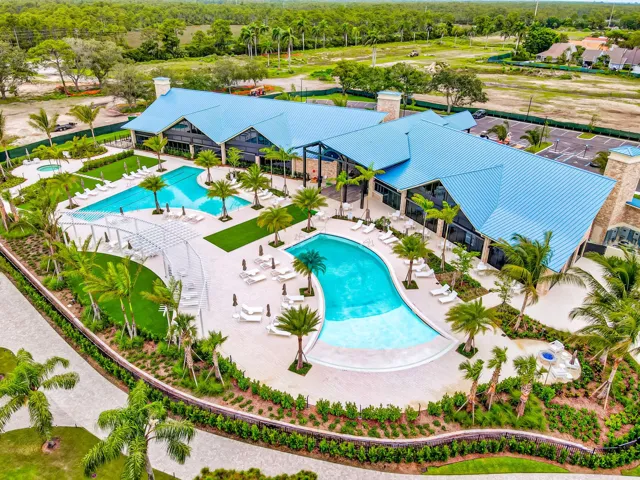 2 resort style pools.