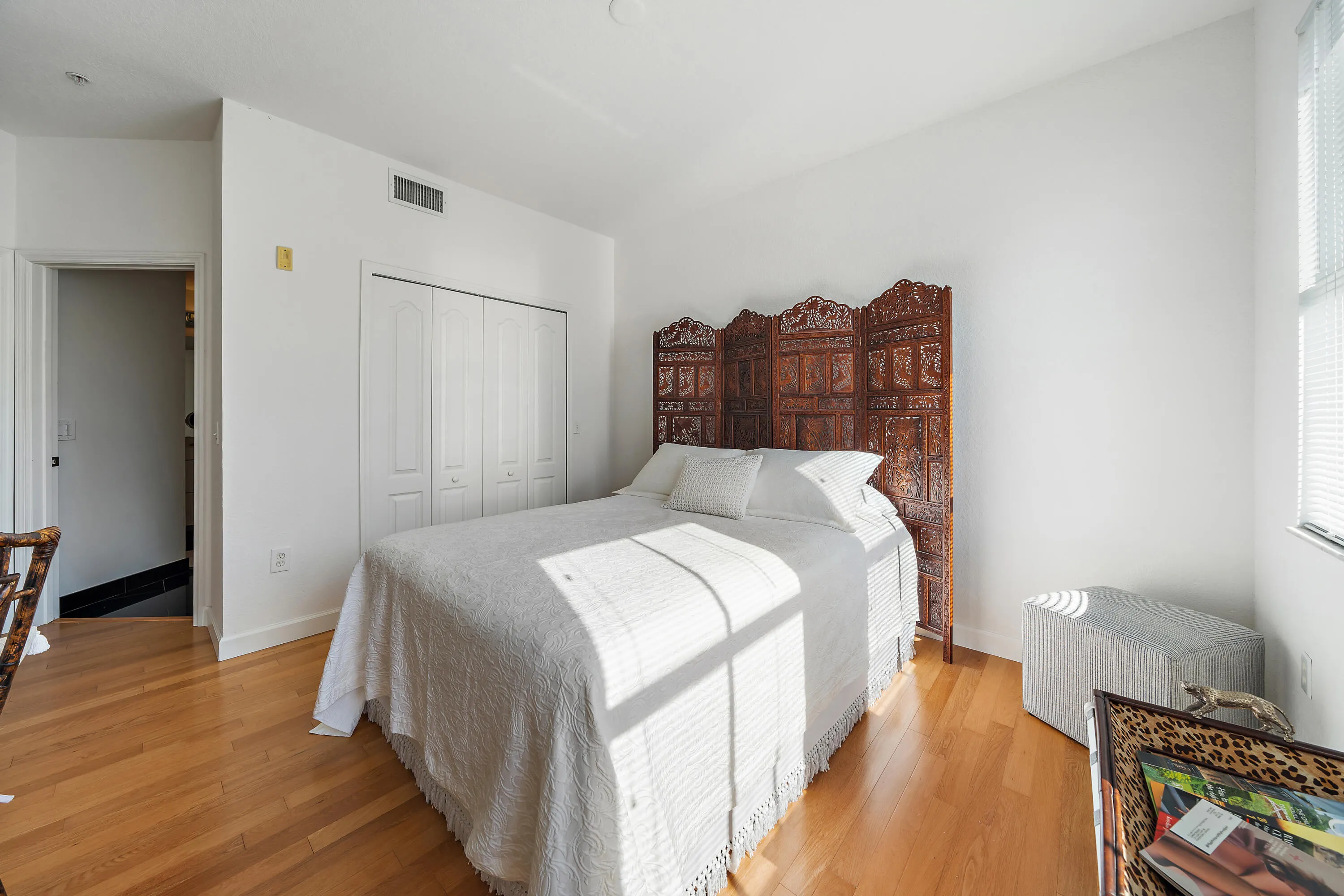 026-11011LegacyLn306-PalmBeachGardens-FL