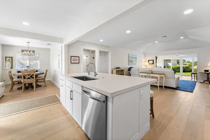 015-6194BrandonStreet-PalmBeachGardens-F