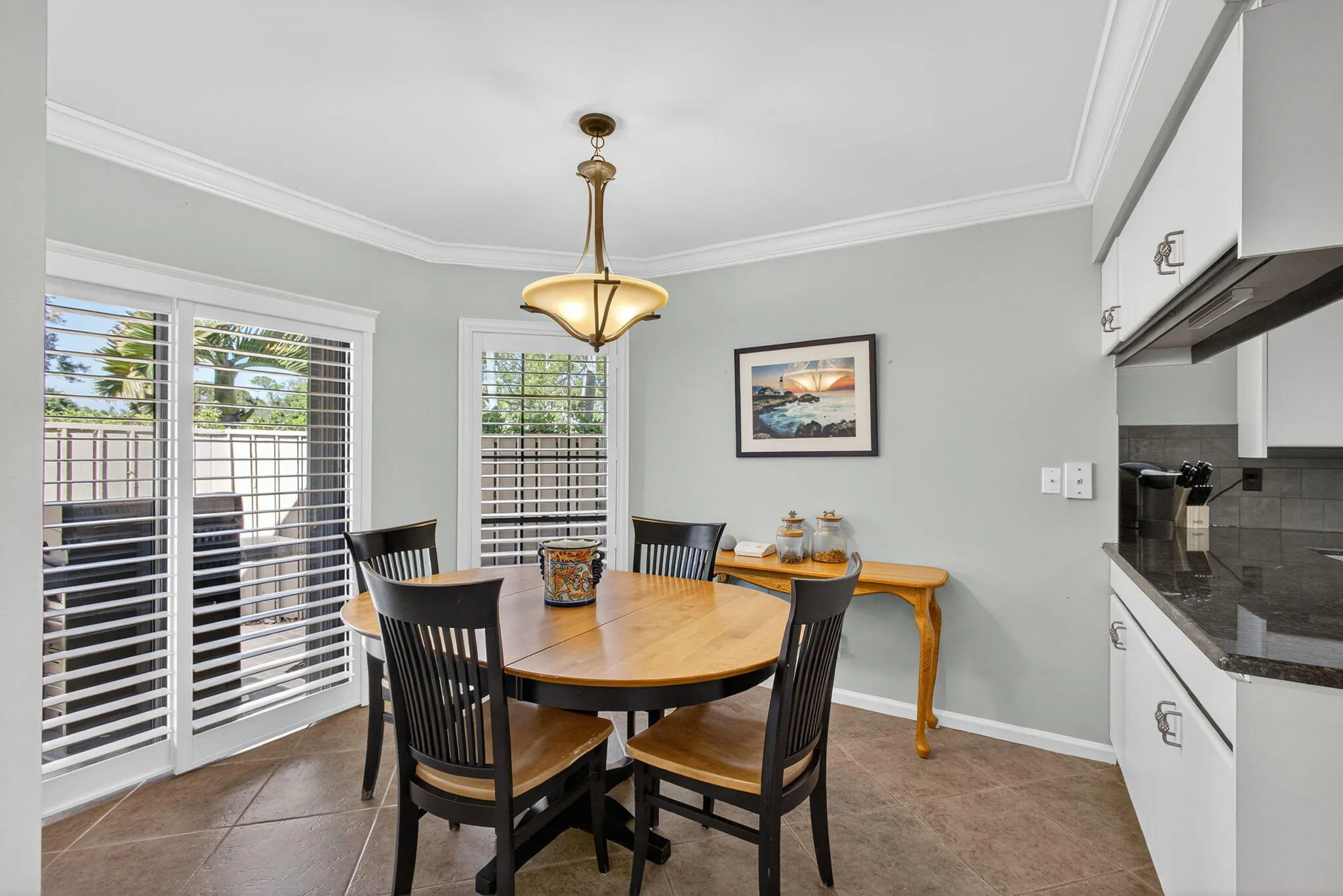 Breakfast Nook - Kitchen