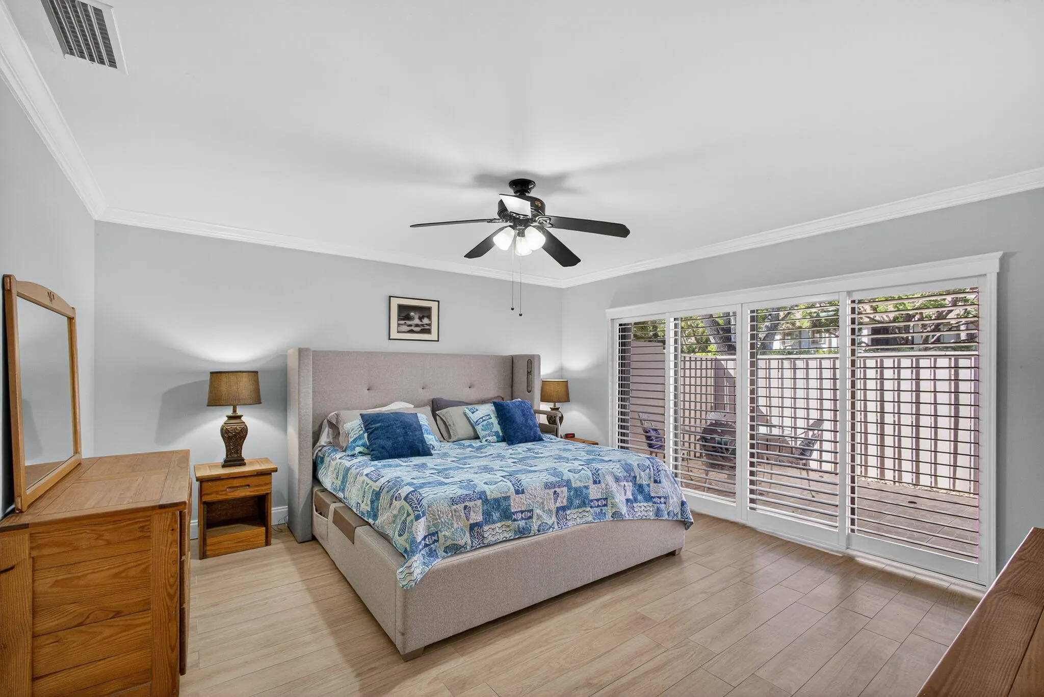 Master Bed to Sliding Patio Door