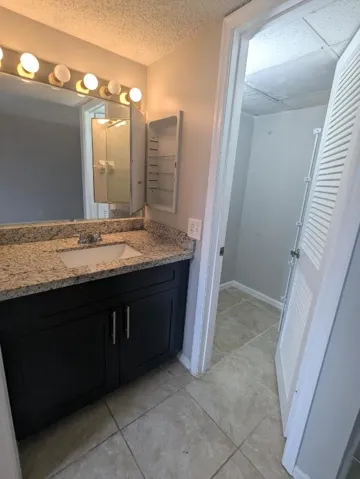 PXL_20251105_194103818