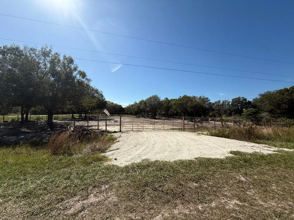 Property photo 12