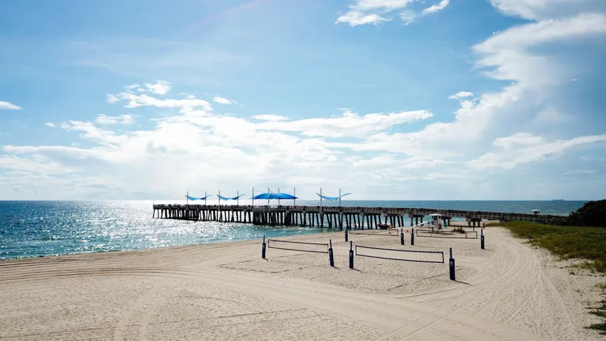 Pompano Pier Stock AccuTour-3