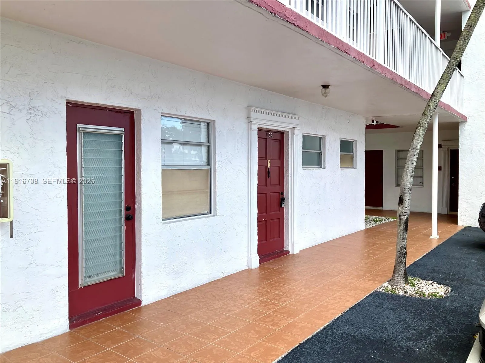 Fully Renovated Interior!