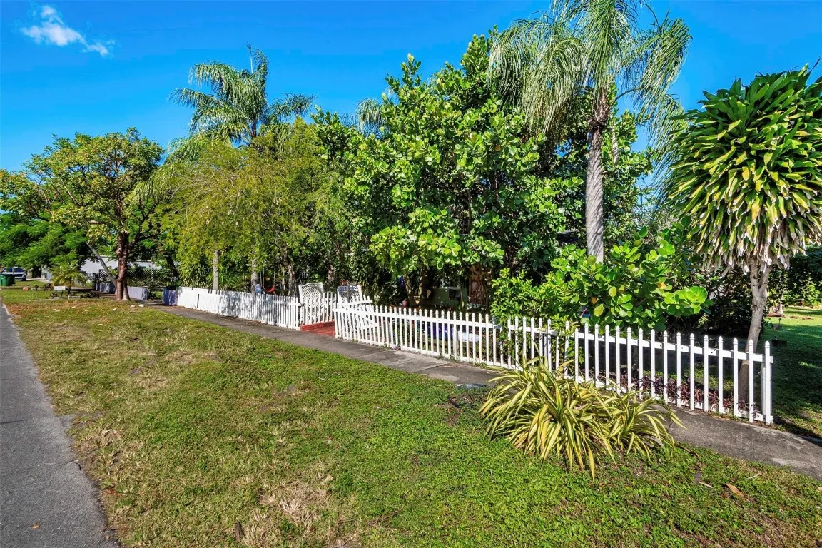 Property photo 48