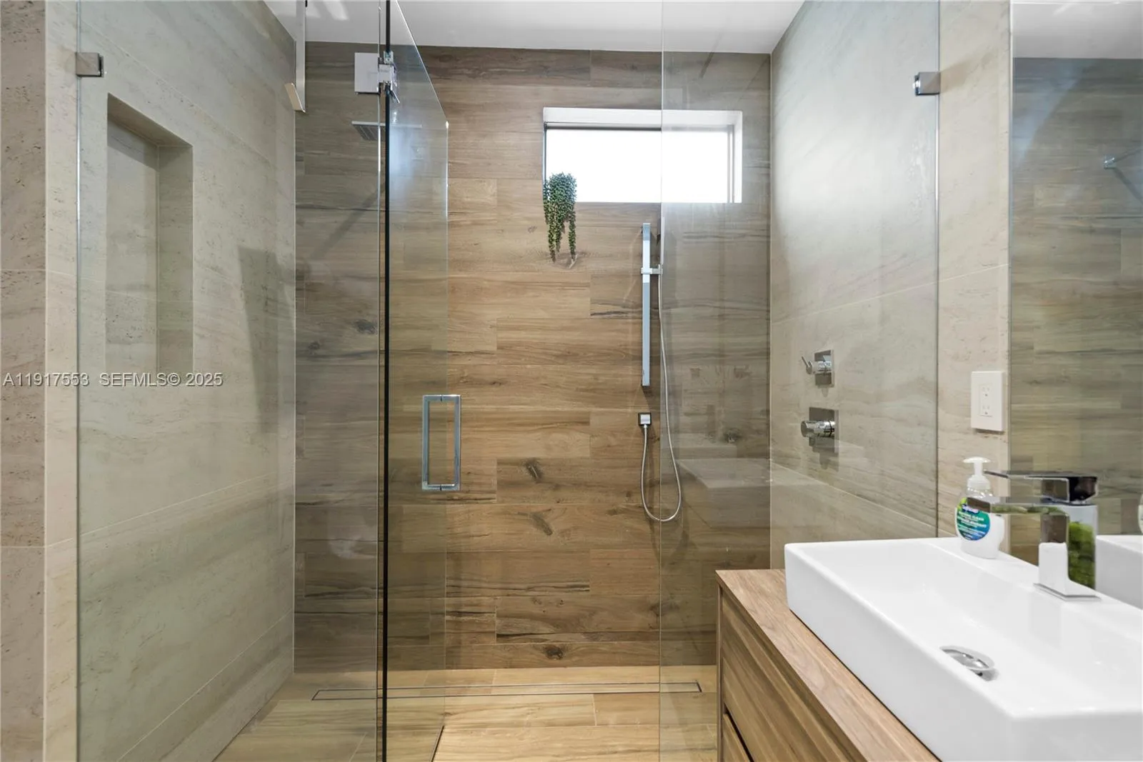 Property photo 65