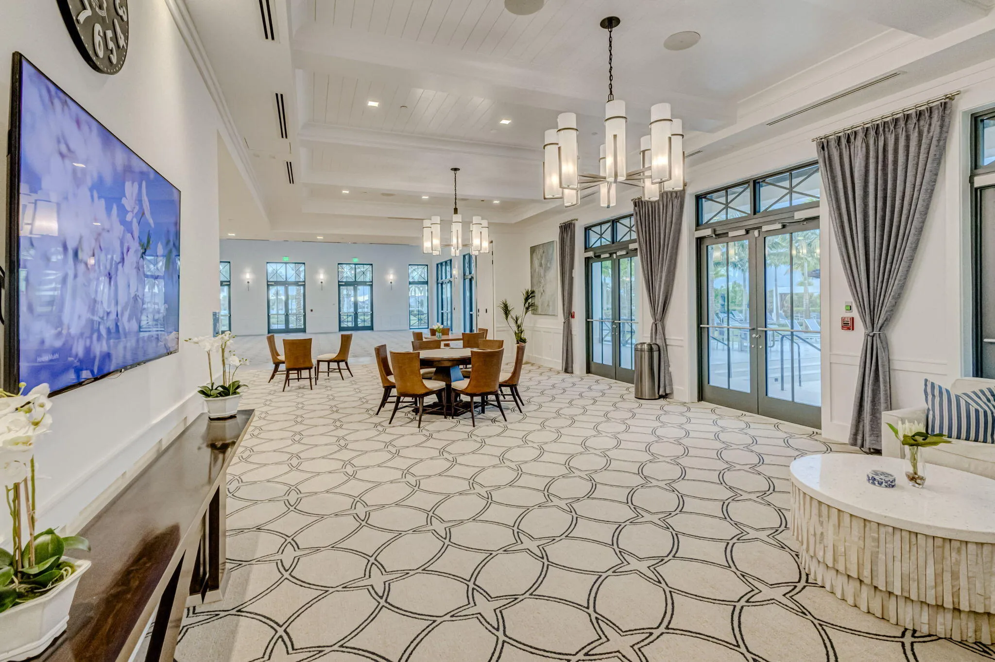 99-web-or-mls-Clubhouse 9