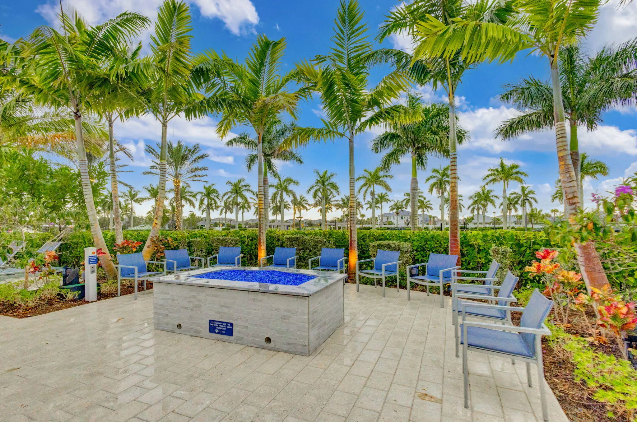108-web-or-mls-Firepit 1