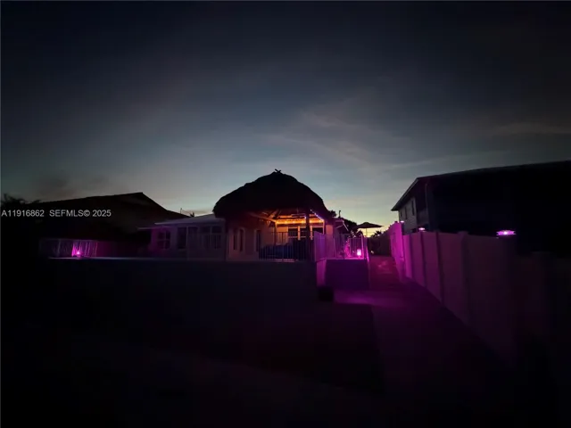 Photo 48
