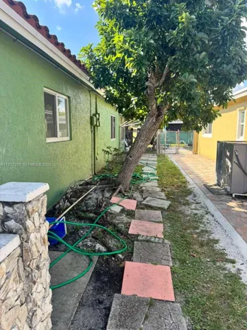 YARD