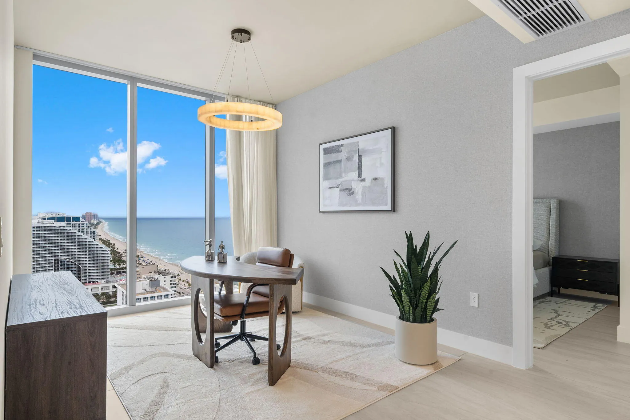 TURNKEY RESIDENCE