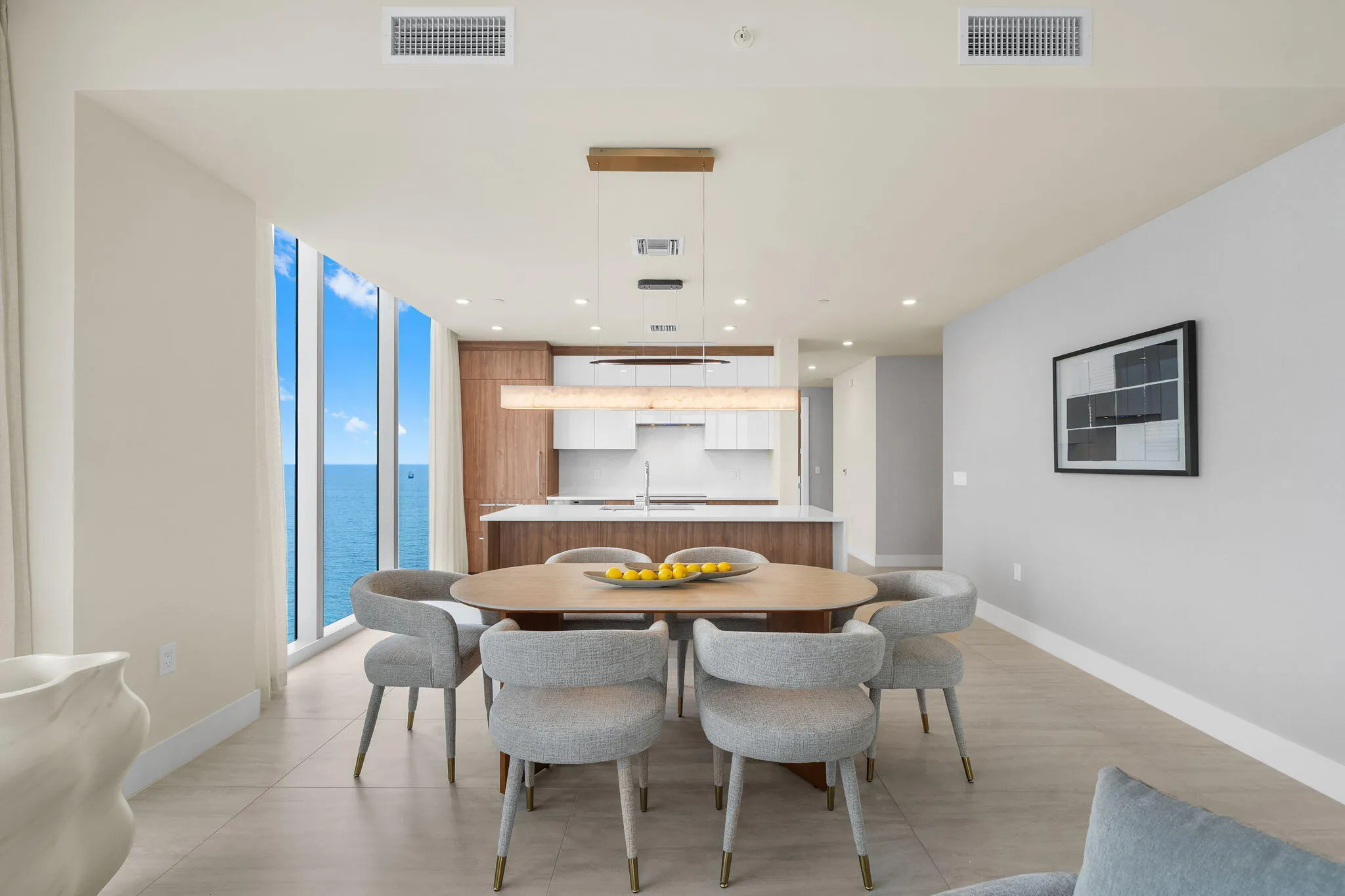 TURNKEY RESIDENCE
