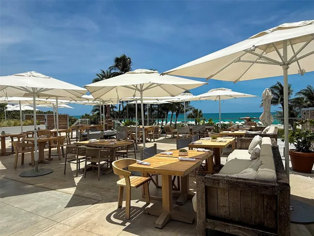 Oceanfront Cafe Seating