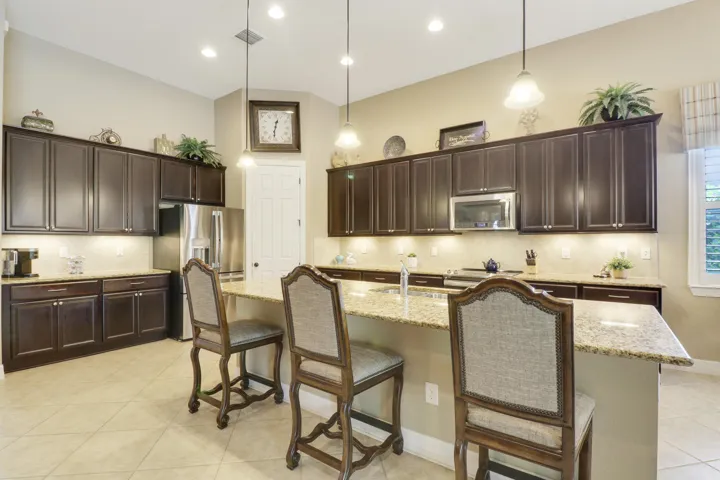 Kitchen 3