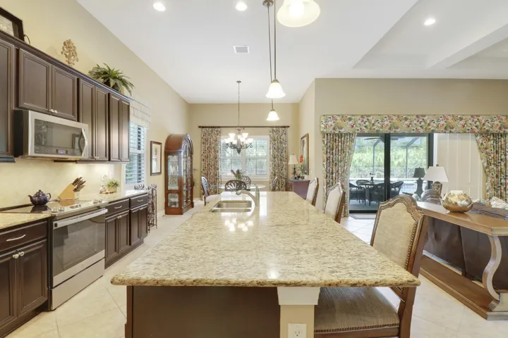 Kitchen 5