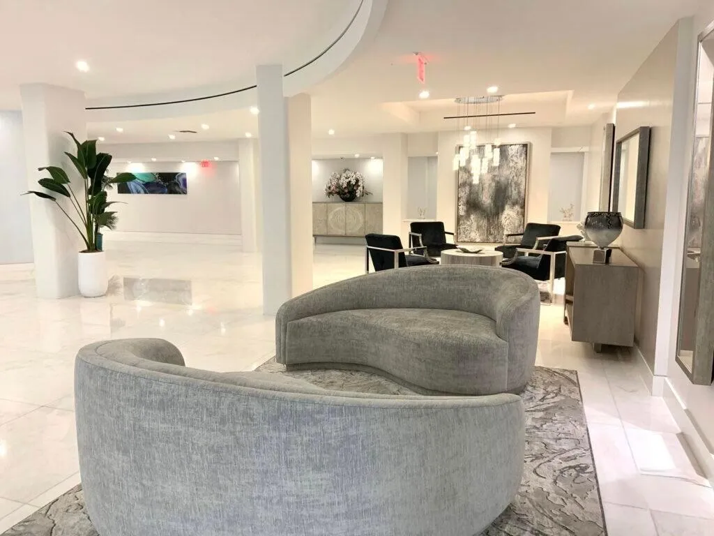 4.-BARCLAY-LOBBY-2-1024x768