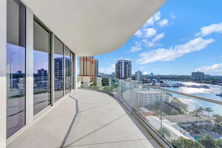 PRIMARY BEDROOM EXPANSIVE TERRACE