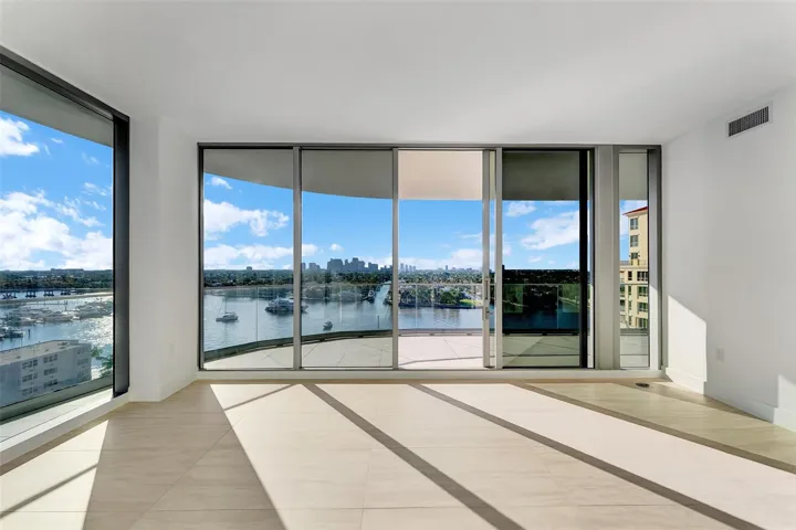 PRIMARY ROOM VIEW WITH MASSIVE TERRACE