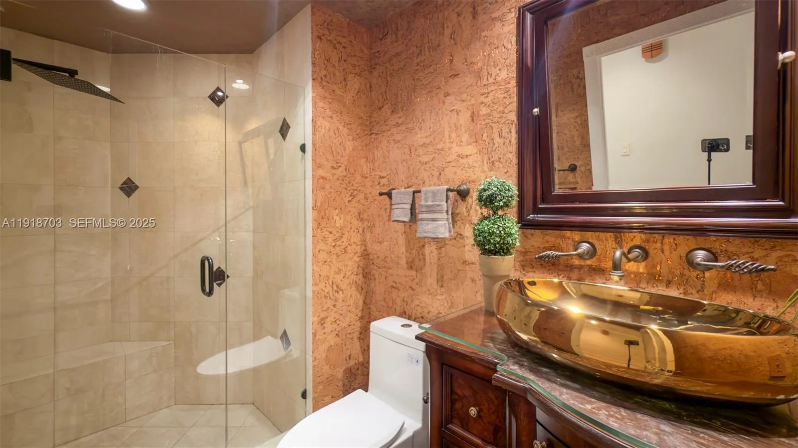 Property photo 101