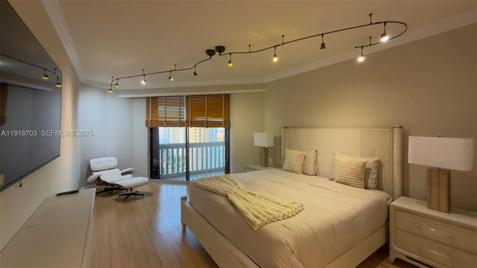 Property photo 136