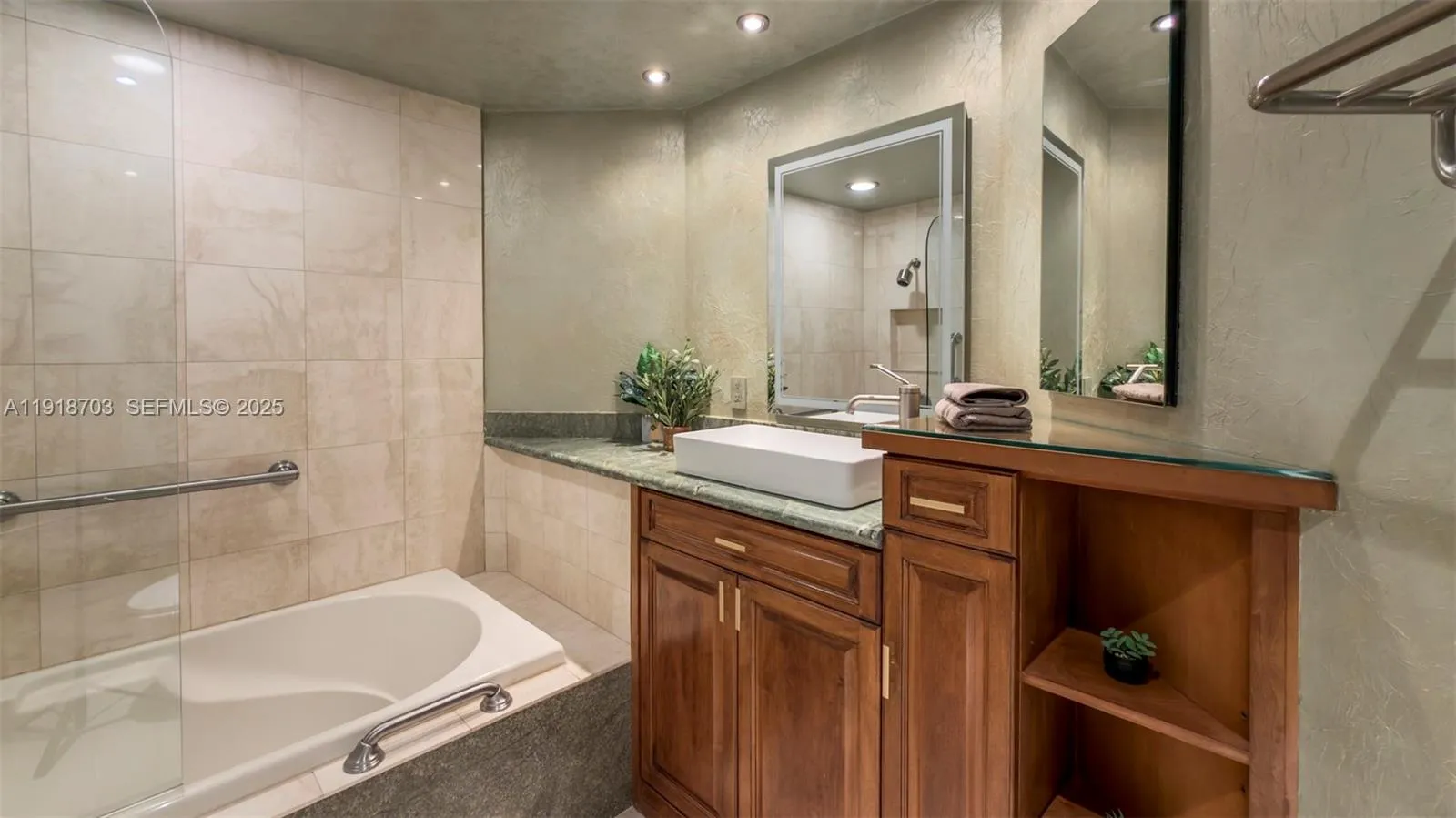 Property photo 169