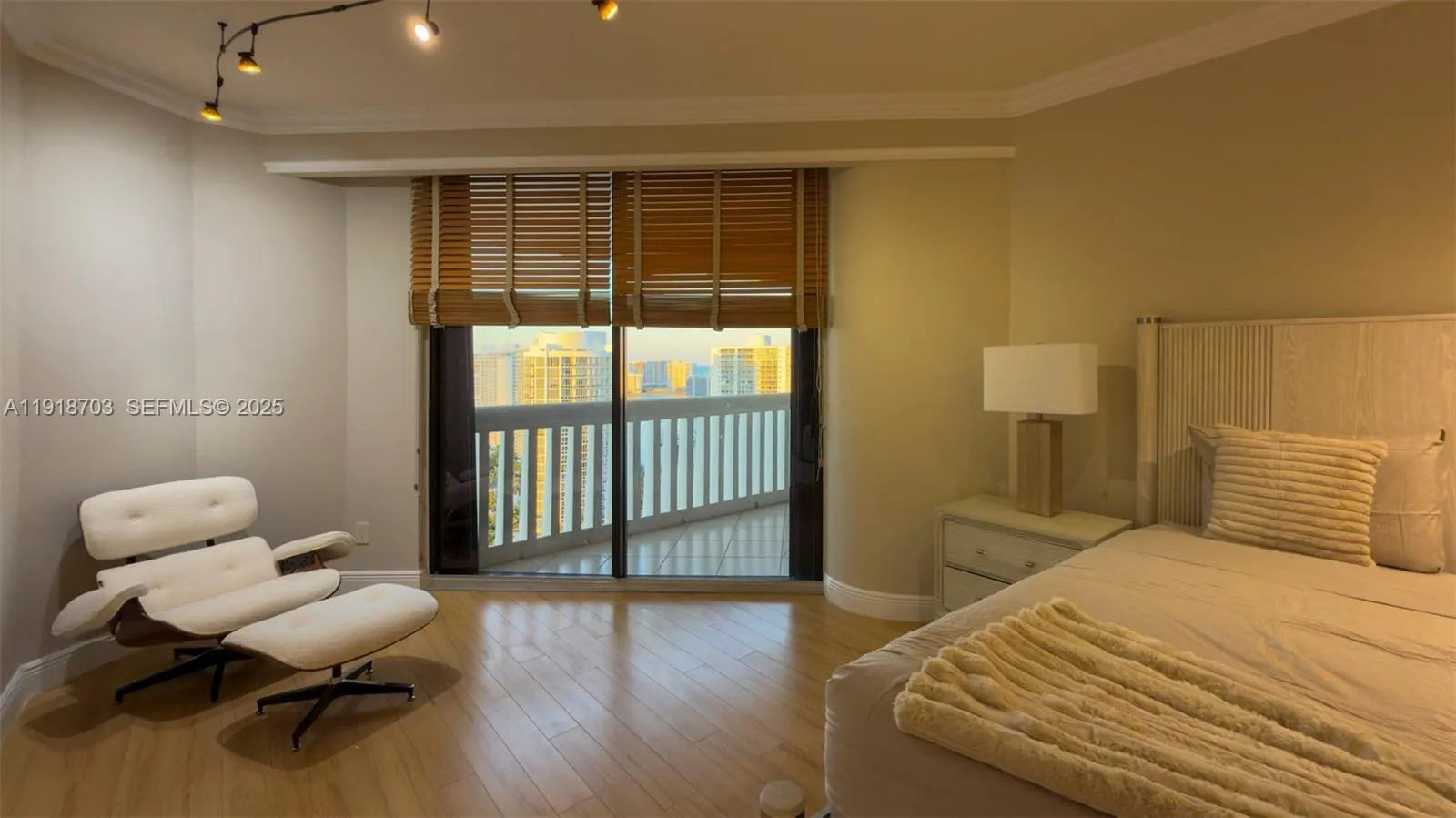 Property photo 144