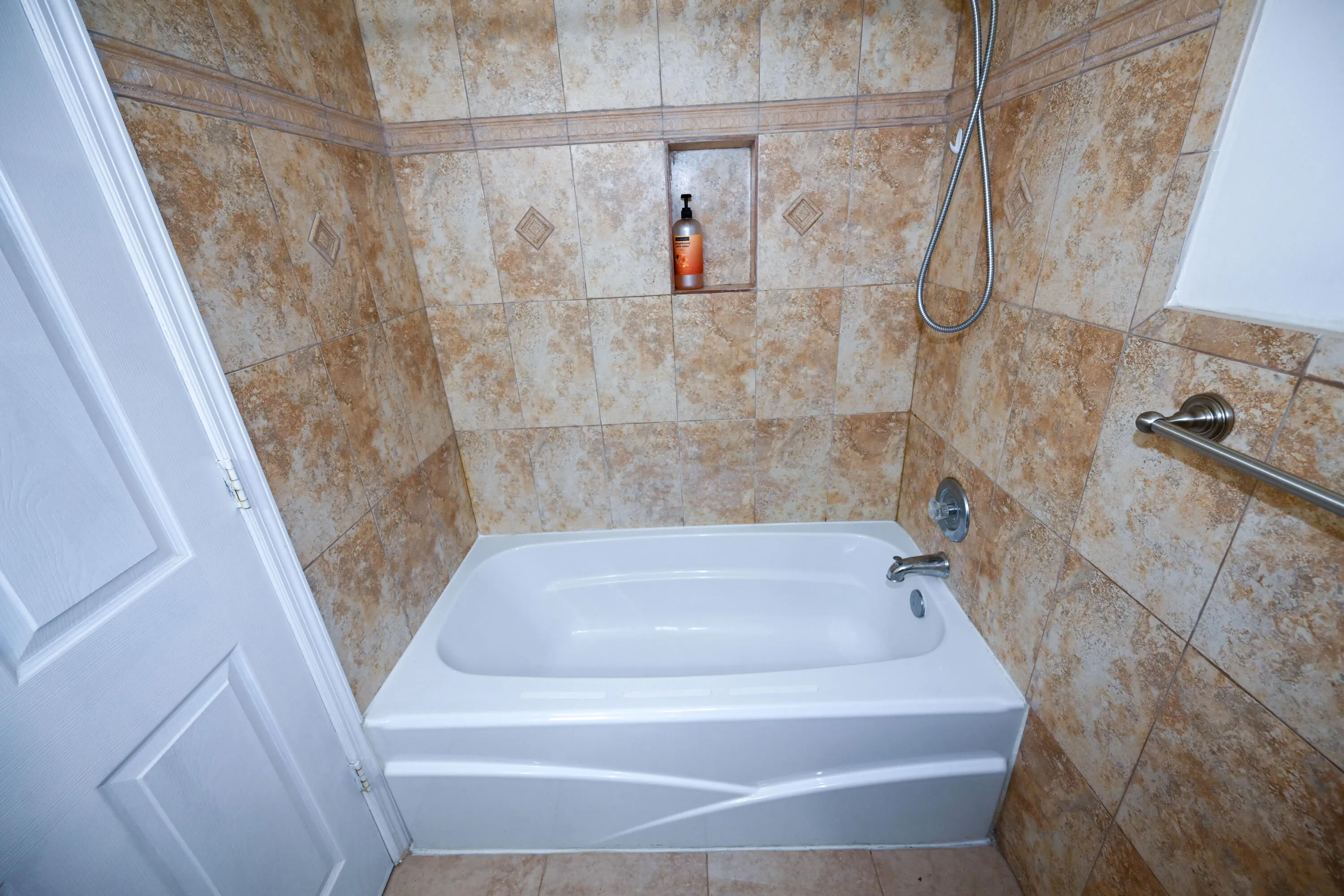 Property photo 31