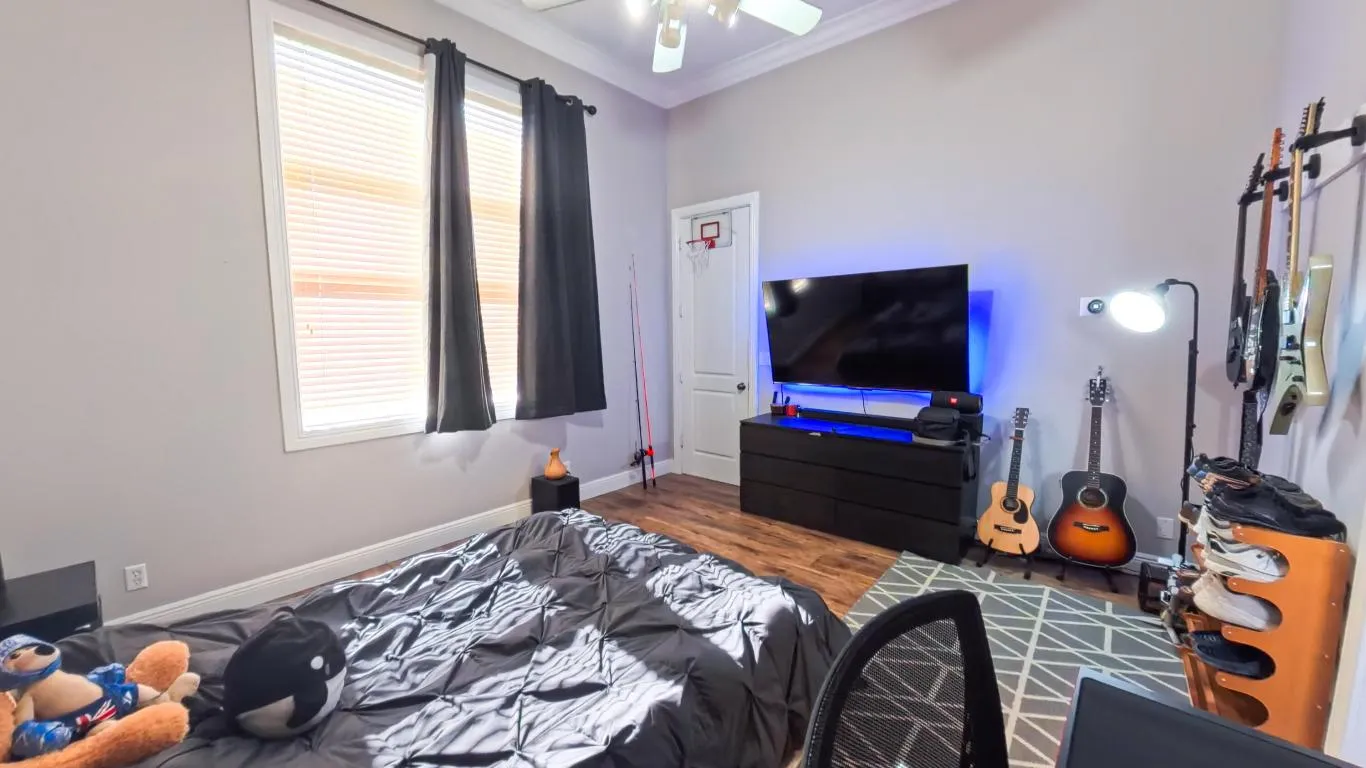 Bedroom 2 2