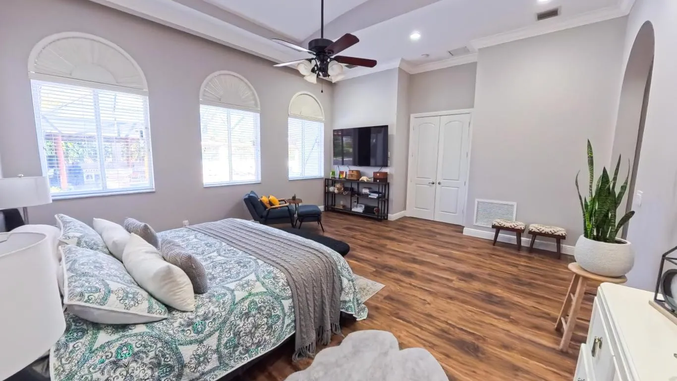 Master Bedroom 2