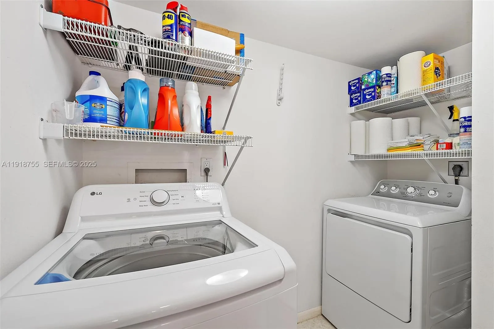 Spacious laundry room