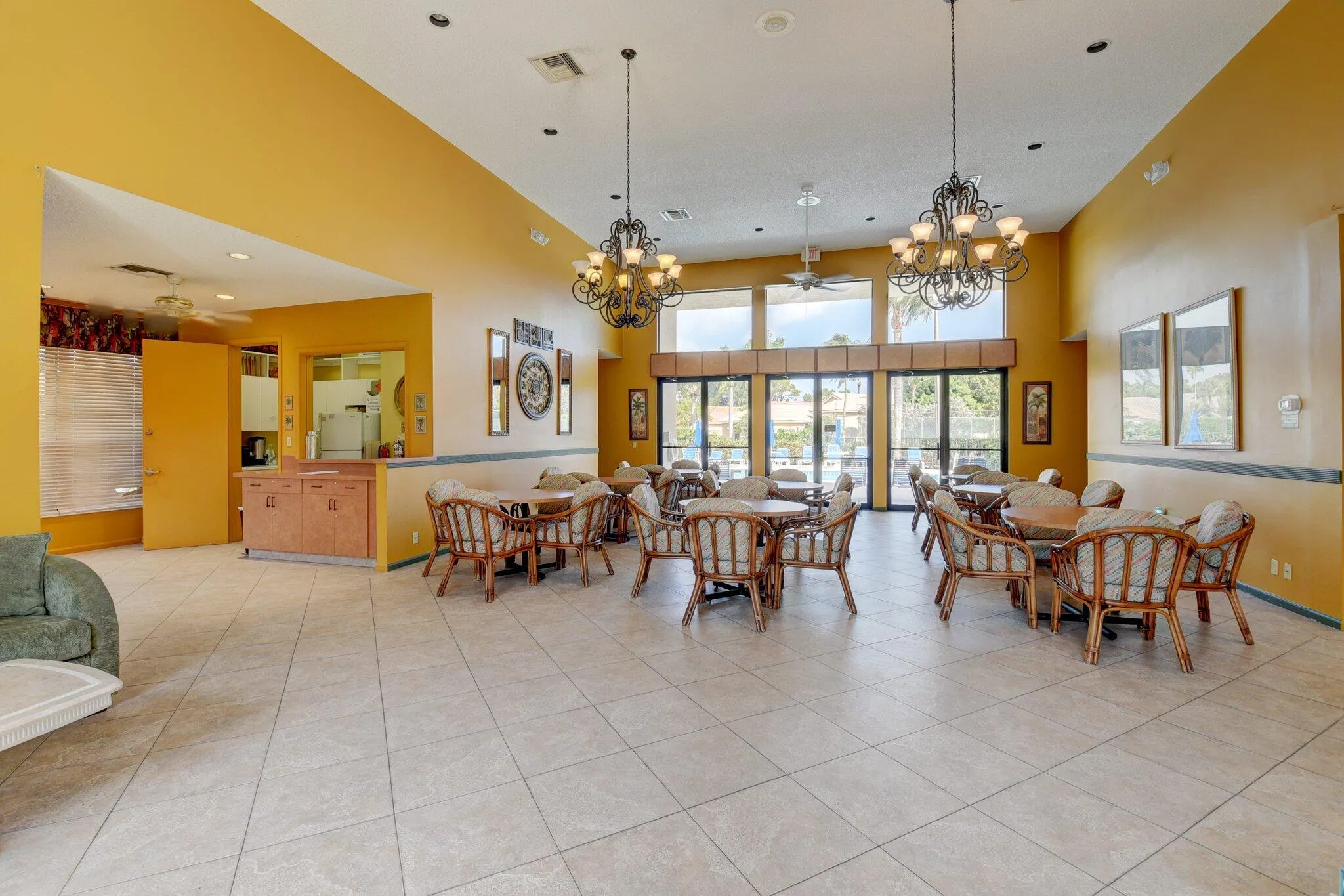 64-web-or-mls-Lexington Lakes (2)