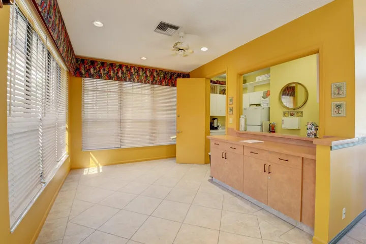 65-web-or-mls-Lexington Lakes (3)