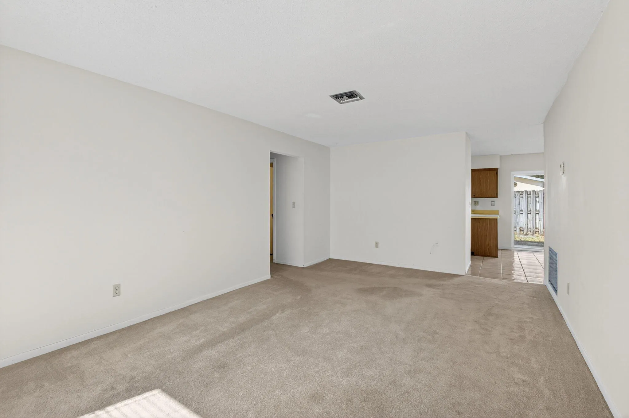 Entry Living Area