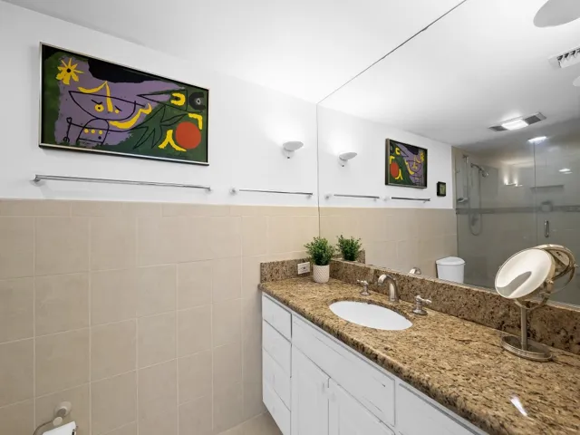 Guest bath