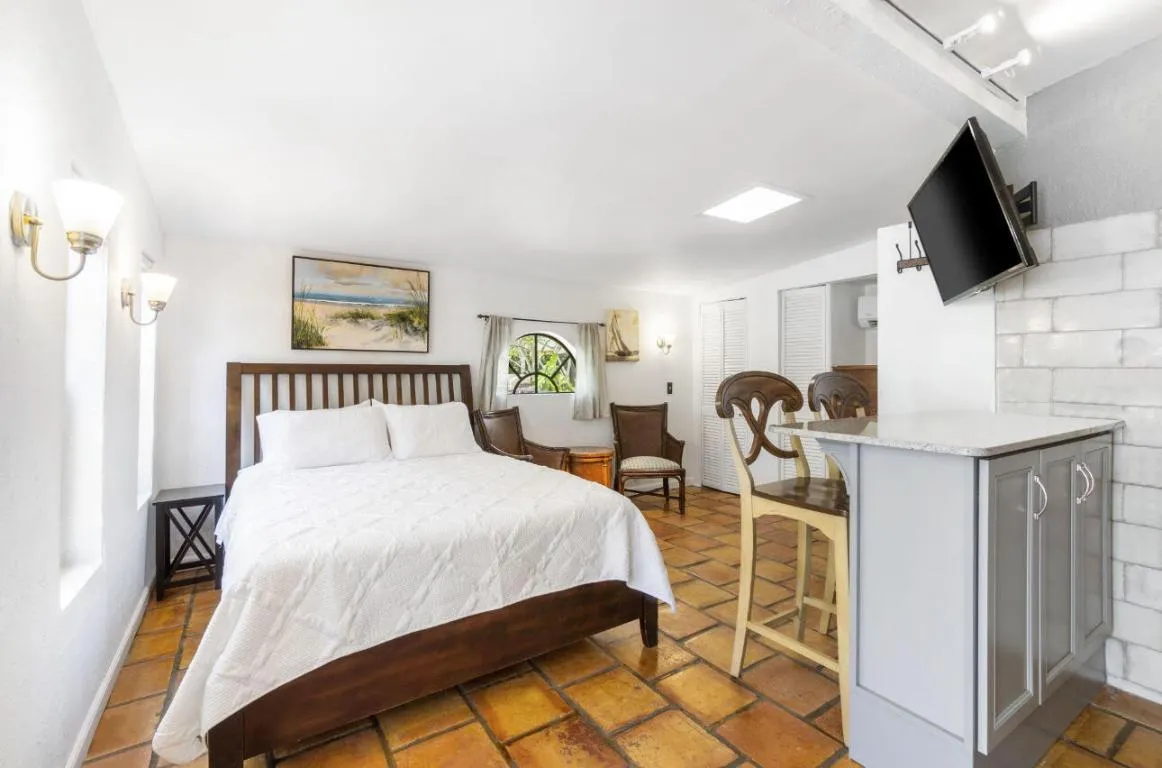 Cottage S