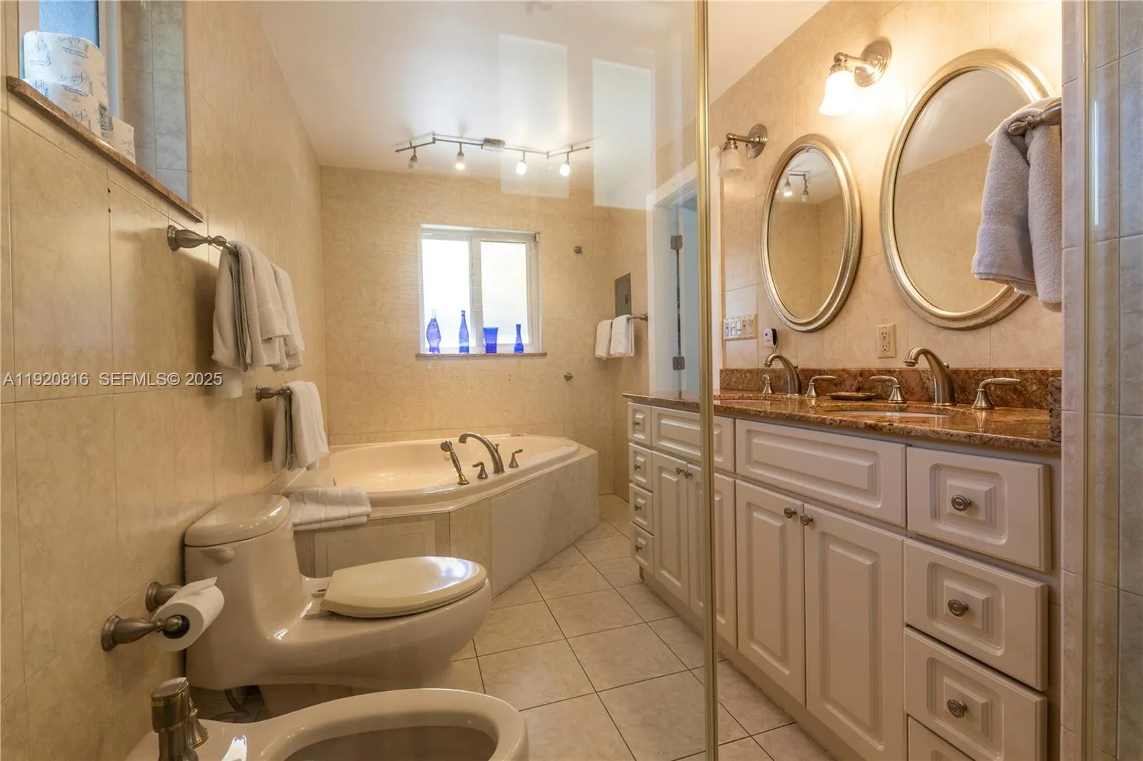 Property photo 76